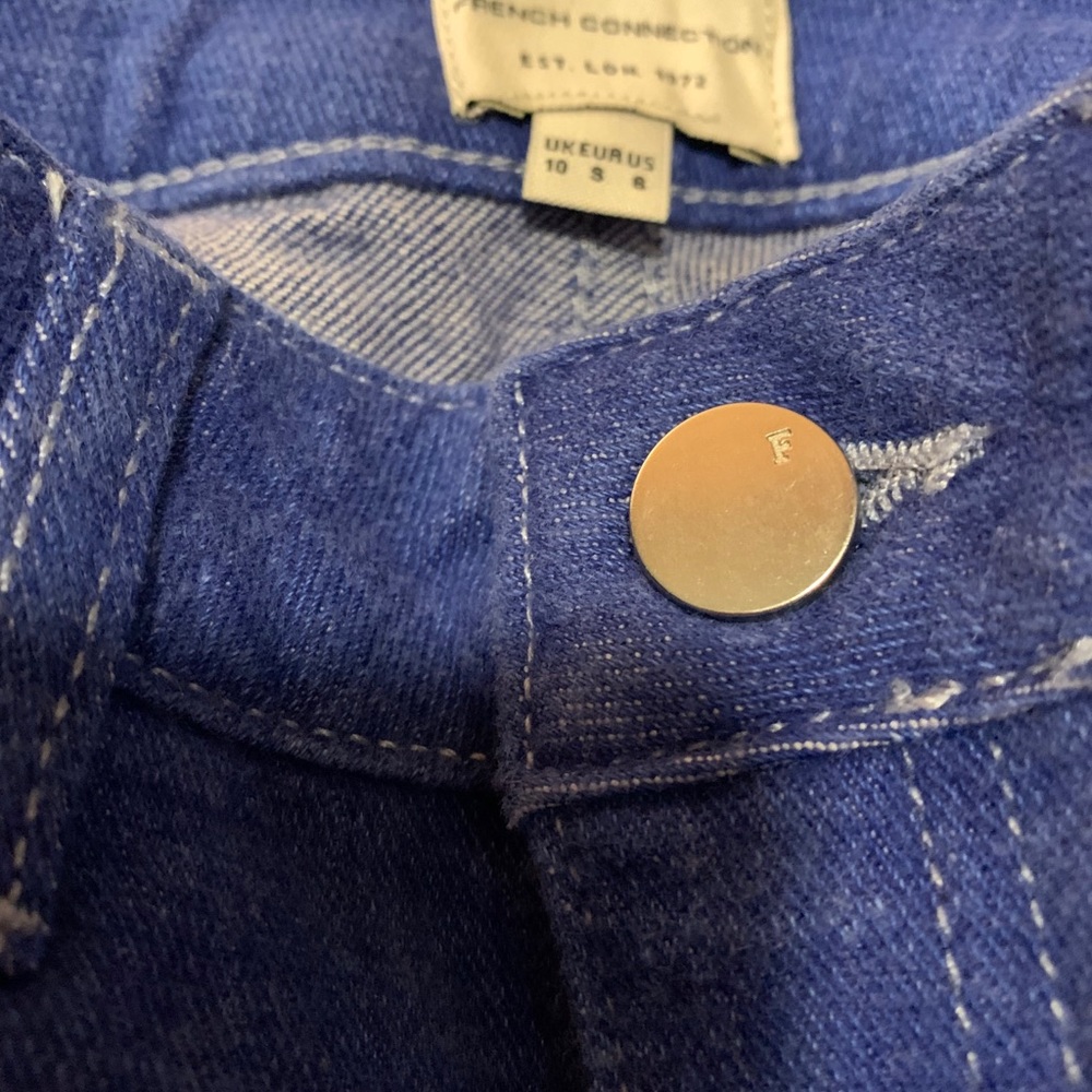 Cropped Cone Jeans - Picture 5 of 6